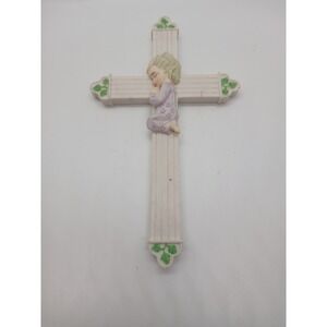 Precious Moments Girl Cross Nightgown Kneeling Communion Praying 1998